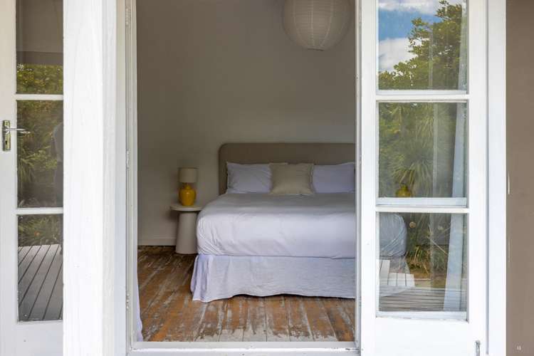 30 Natzka Road Ostend_13