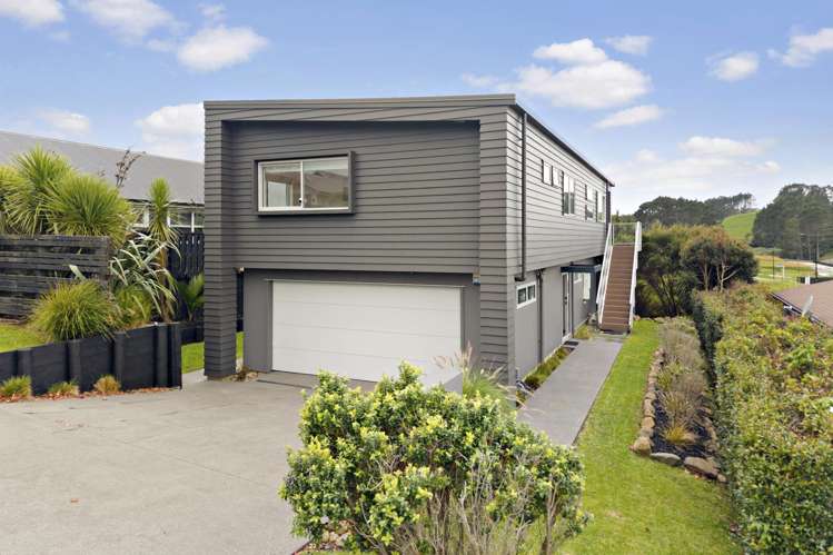 10 Stile Place Pukekohe_1