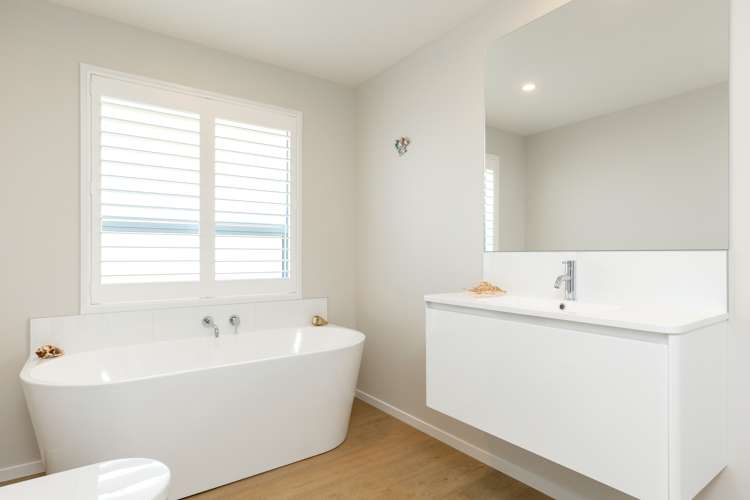 22 Rose Manor Drive Springlands_14