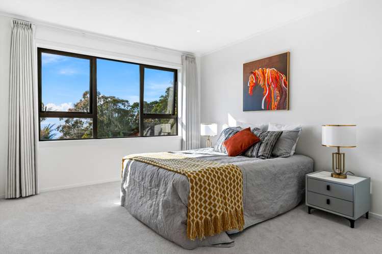 2/14 Clifton Road Waiake_23