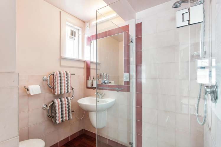 42 Heaton Street Merivale_13