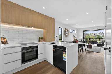 13/10 Ngaroma House Drive_3