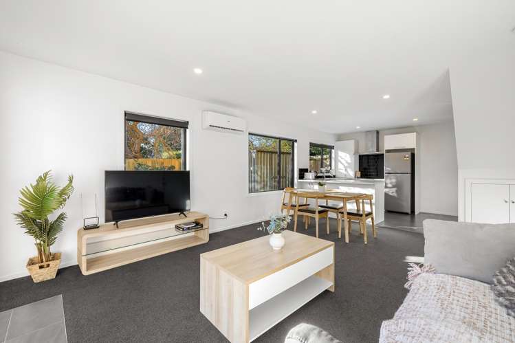 5/399 Armagh Street Linwood_3