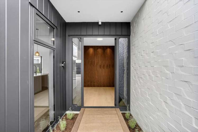 5 Tukutata Crescent Milldale_5