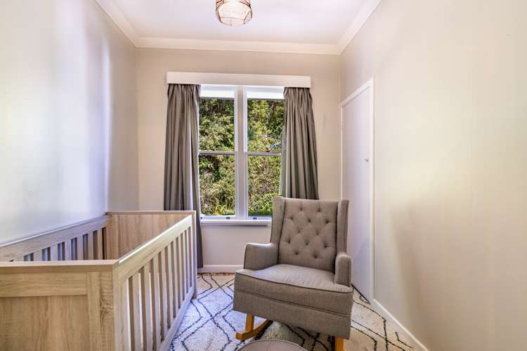 17 Black Road Otatara_16