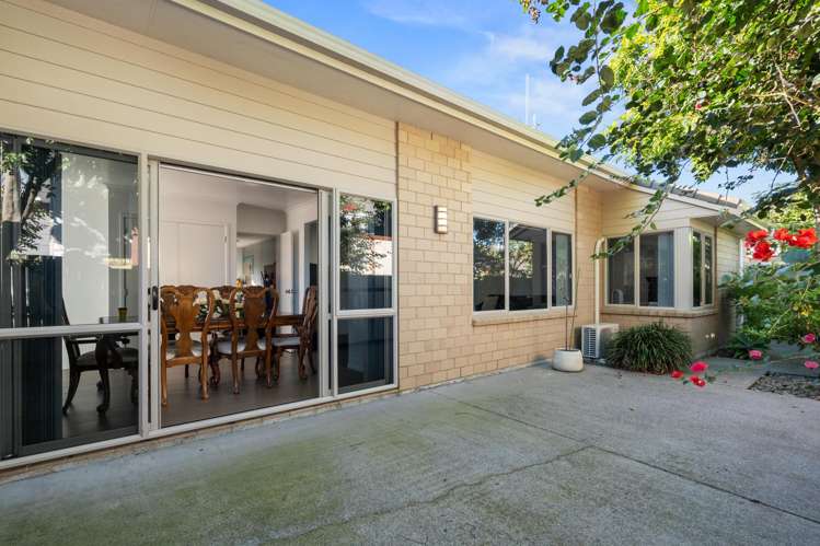 5 Coles Cove Papamoa Beach_18