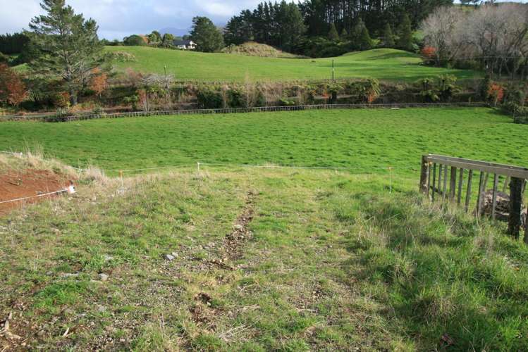 562 Frankley Road_4