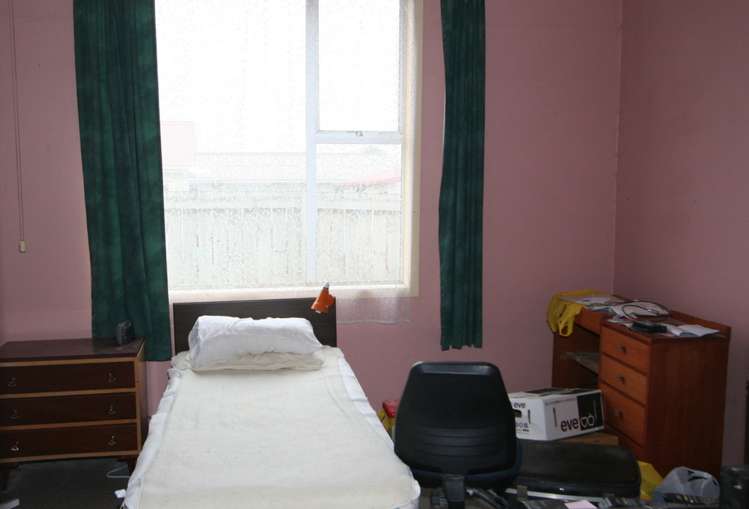 320 Crinan Street Georgetown_7