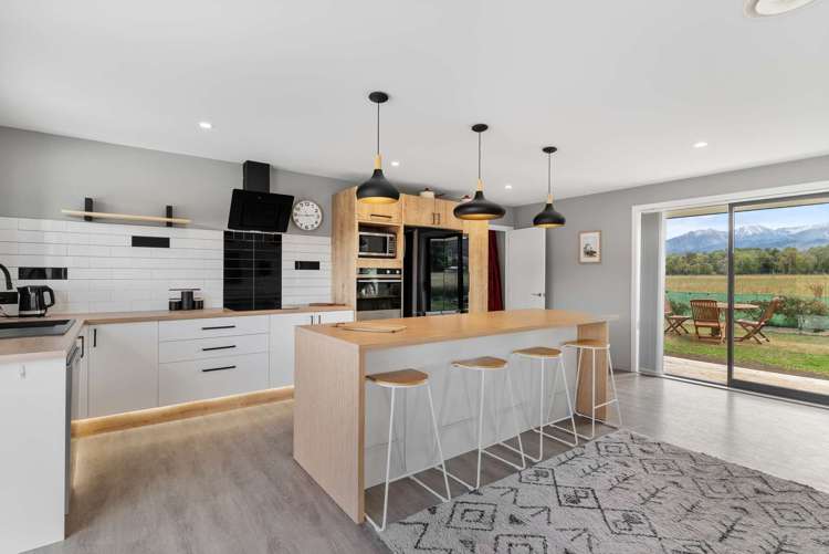 7 West View Hanmer Springs_4