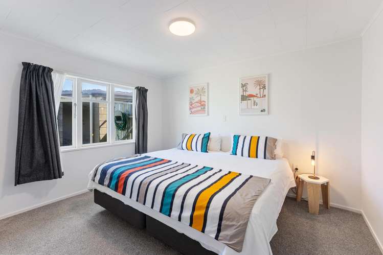 4 Colenso Place Otaki Beach_9