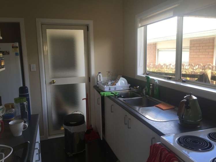 2/84 Wellington Street Howick_4