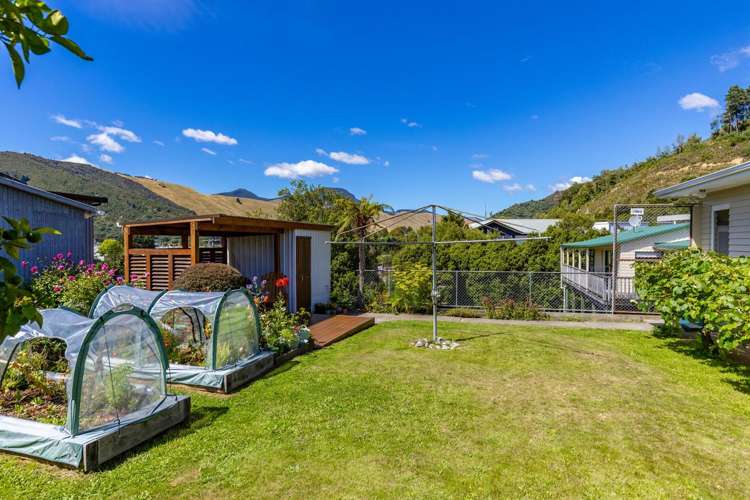 5 Cook Street Havelock_22