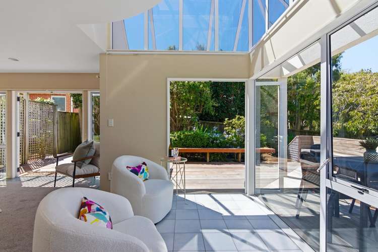 2/99 Hebron Road Waiake_10