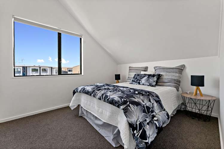 1/26 Barneys Farm Road Clendon Park_6
