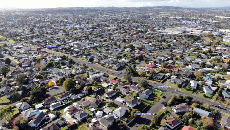 50 Hobart Crescent Wattle Downs_13