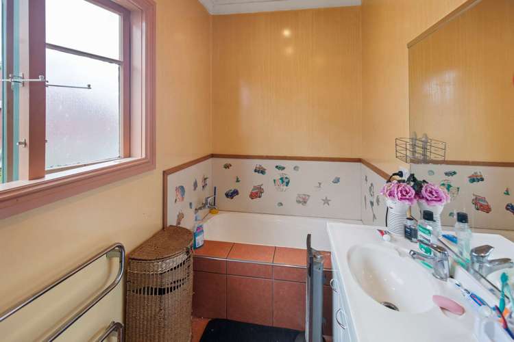 28 Kowhai Street Castlecliff_10