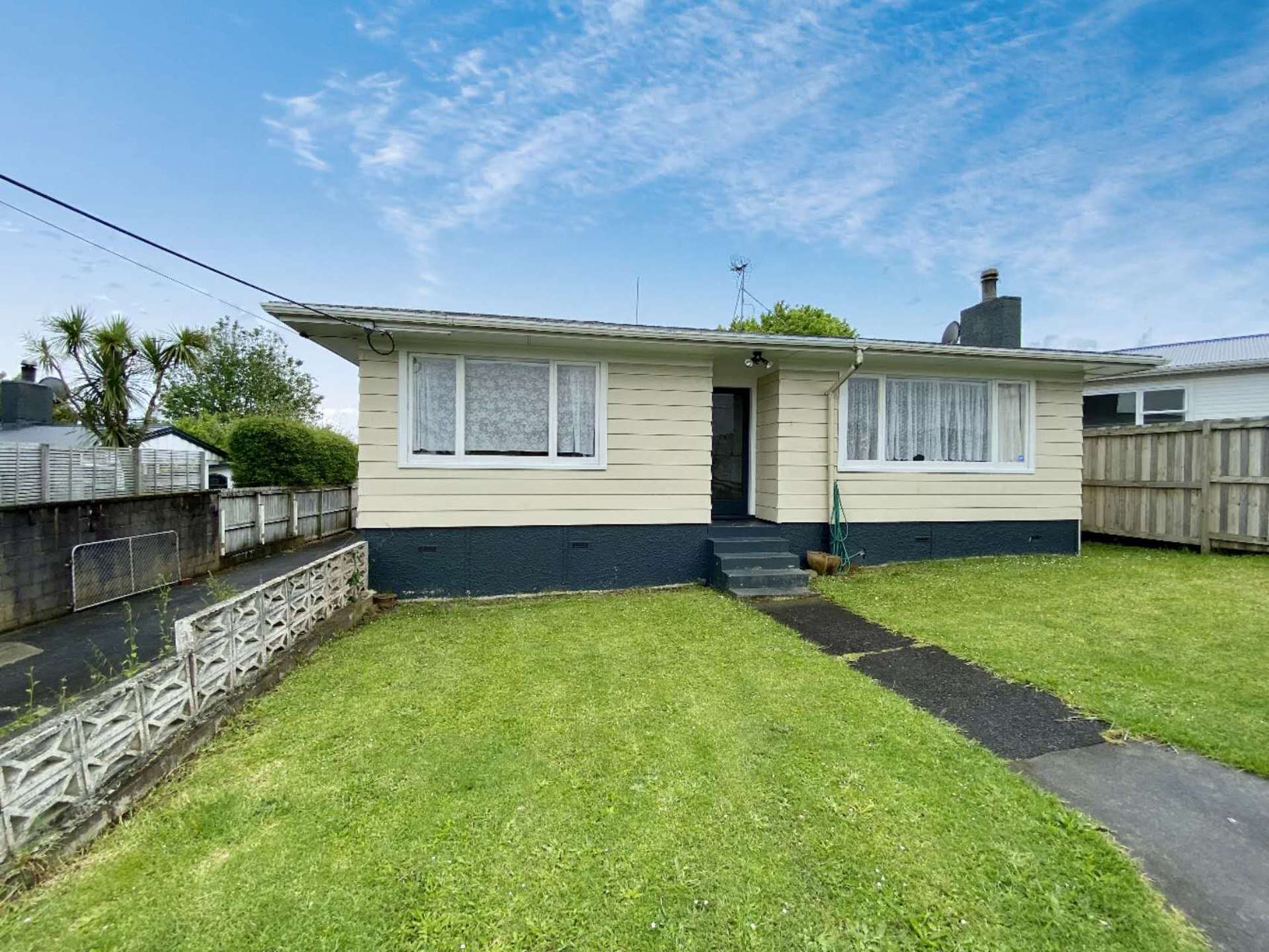 108 Wharf Road Te Atatu Peninsula_0