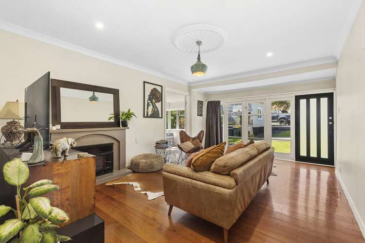 49 Cluny Road Plimmerton_1