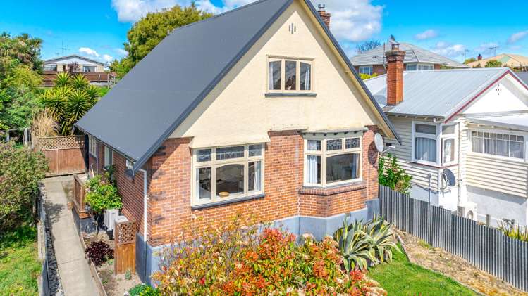 22 Clifton Terrace West End_22