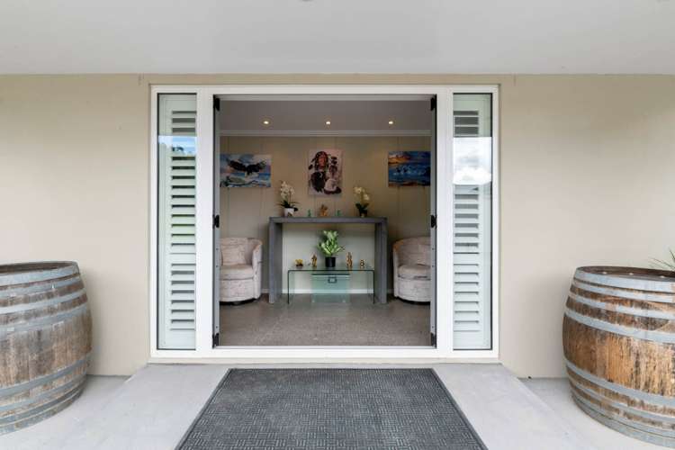 105 Whangaparaoa Road Red Beach_16