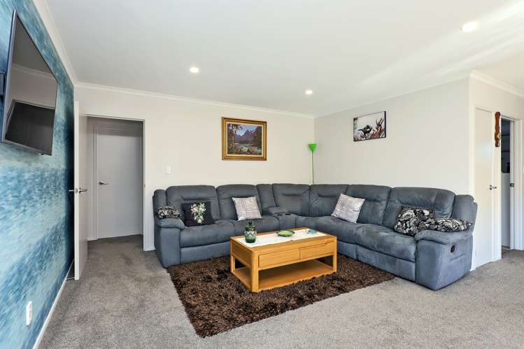 8 Manganui Place Te Awa_10