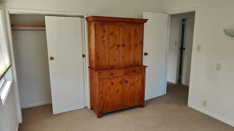 27 Cheval Drive Totara Vale_16