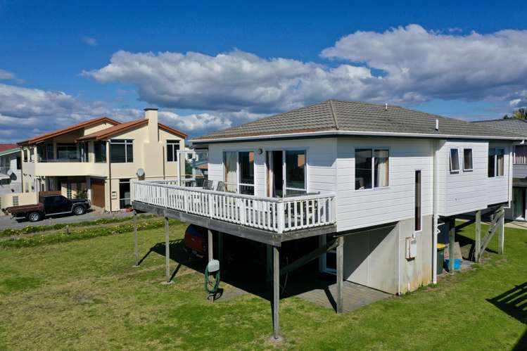 114 Ocean Road Ohope_15