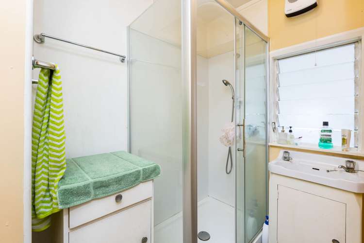 650 Main Road North Te Marua_11