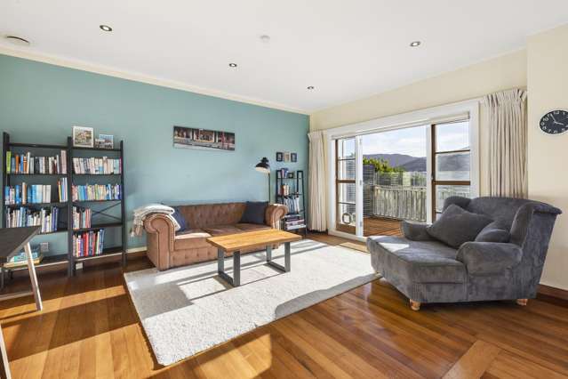 19 Bankot Crescent Ngaio_2