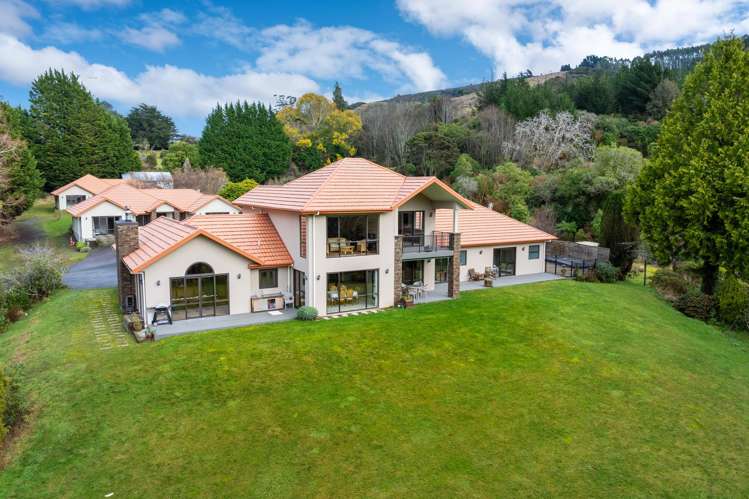 311 Wakari Road Helensburgh_1