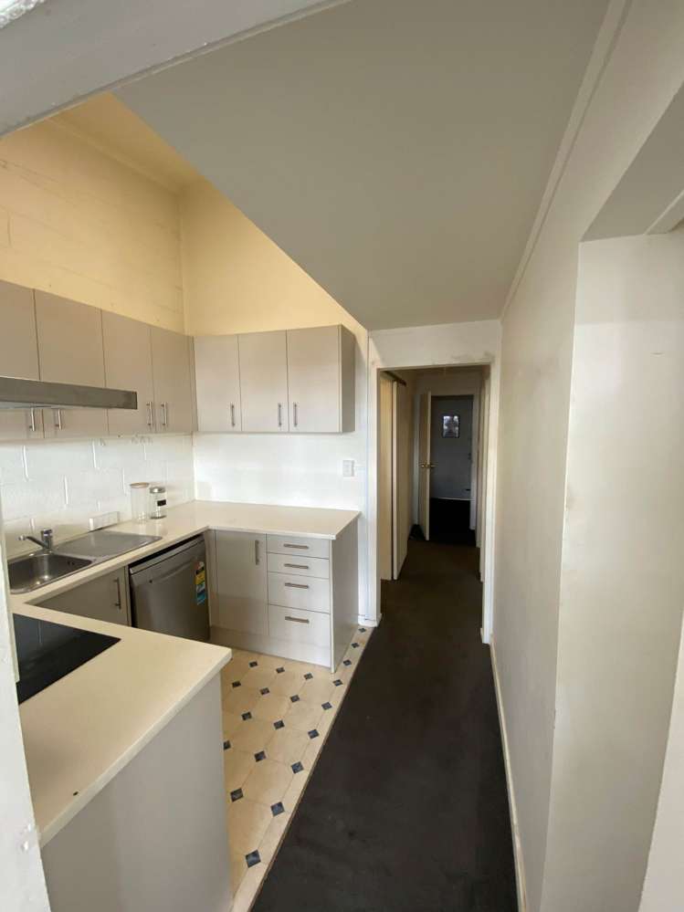 24A Queens Road Panmure_4