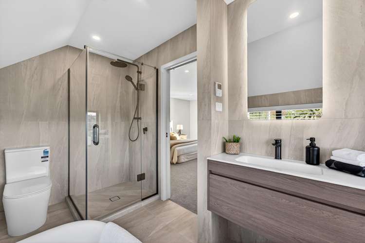1a Prestige Place Castor Bay_16