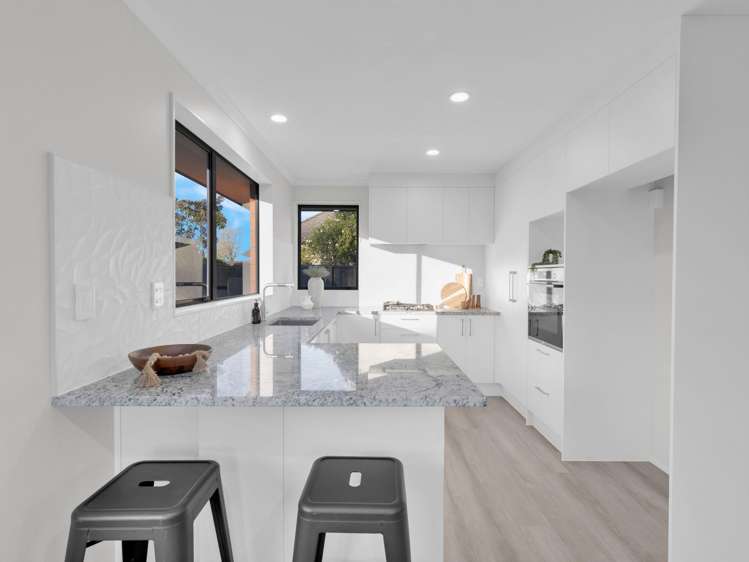 5 Chancery Close Hamilton East_8