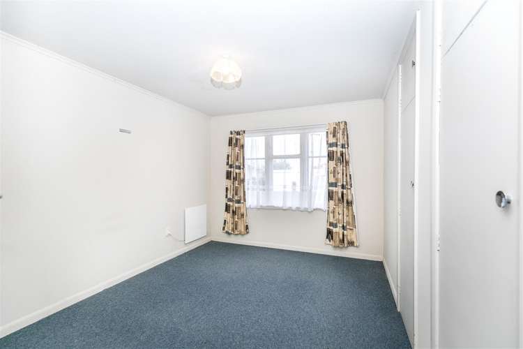 10 Albert Street Hamilton East_21