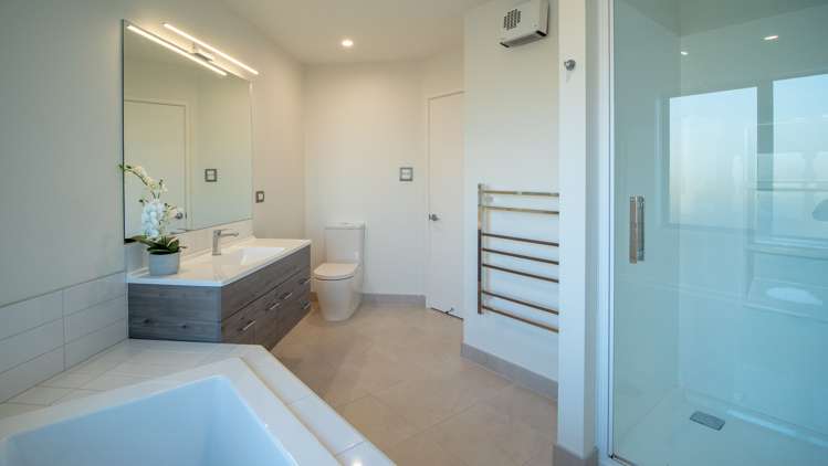 64 Lakeview Lane Mangawhai_13