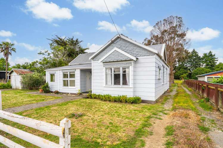 7 Churchill Street Pahiatua_25