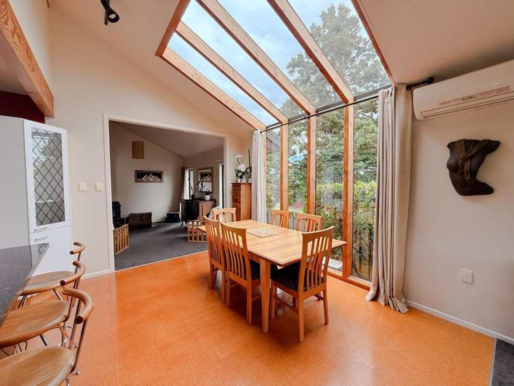 54 Hinekura Avenue 11210_7