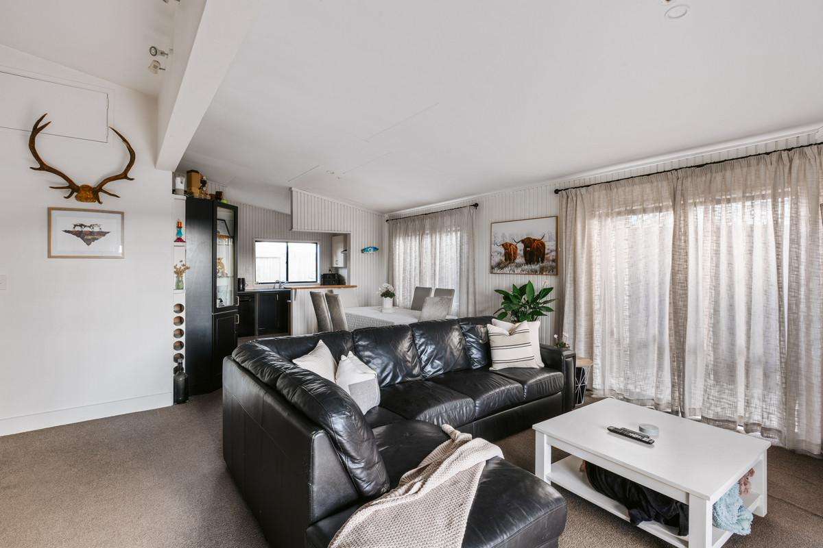728 Papamoa Beach Road_2