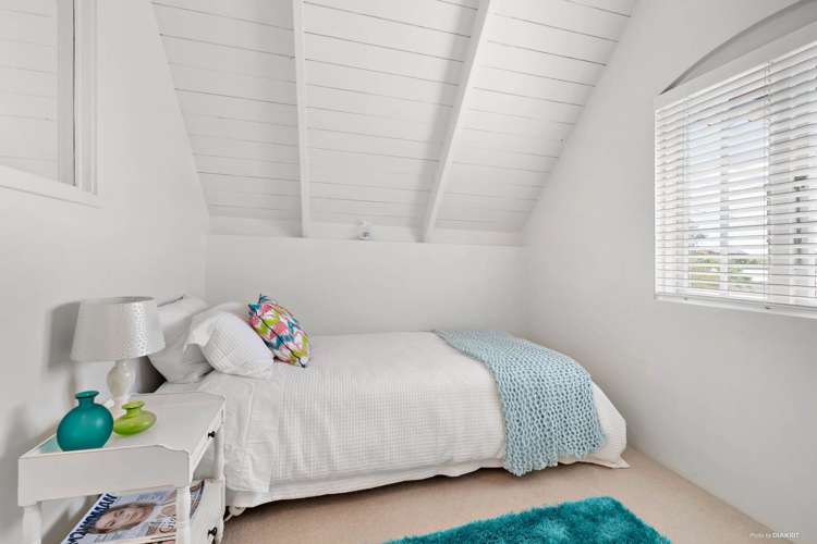 26b Brixton Road Manly_8