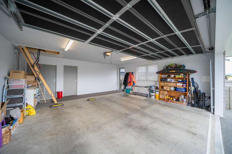 61 Orbell Crescent Te Anau_40