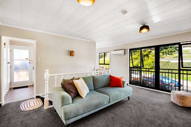 2/77 Shakespeare Road Bluff Hill_3