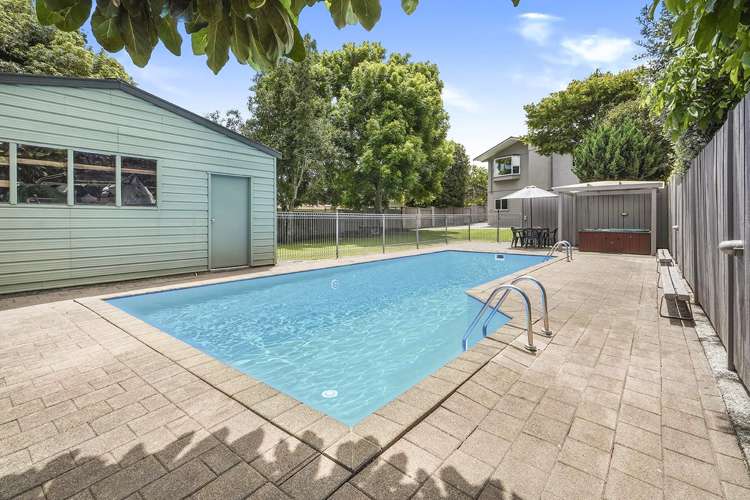 17 Queenwood Avenue Queenwood_2