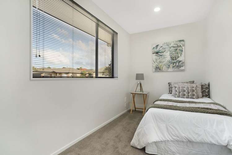 27 Chelmsley Avenue Henderson_12