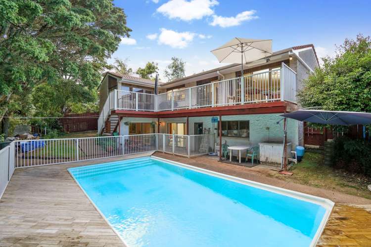 8 Deodar Place Totara Heights_2