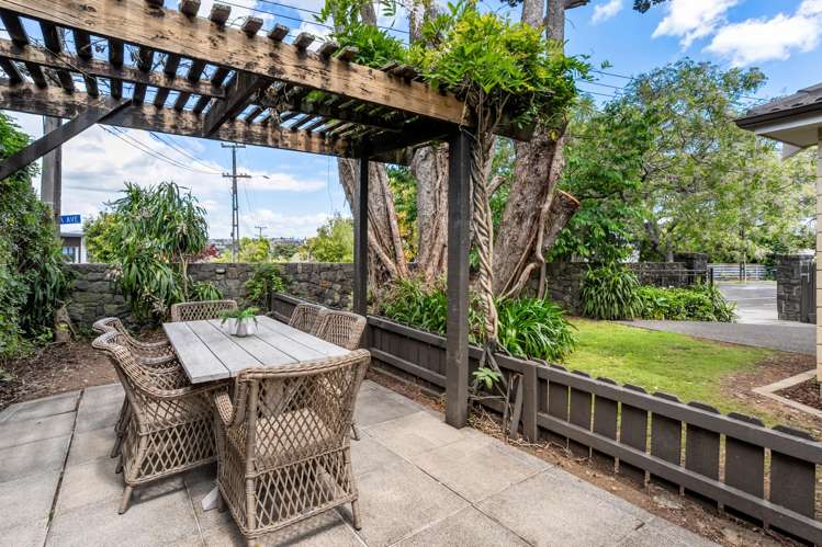 81 Owairaka Avenue Mount Albert_7