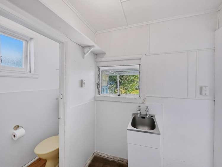 21 Edgeware Road 10930_7