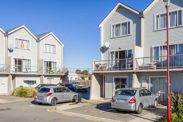 15/31 Poulson Street Addington_2