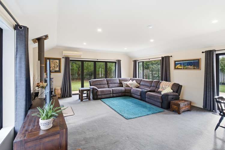 8 Haydon Place Amberley_4