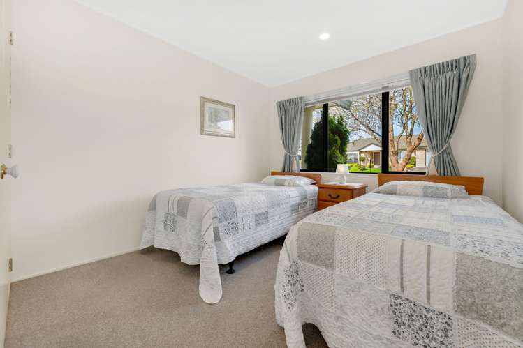 14 John Brooke Crescent East Tamaki Heights_17