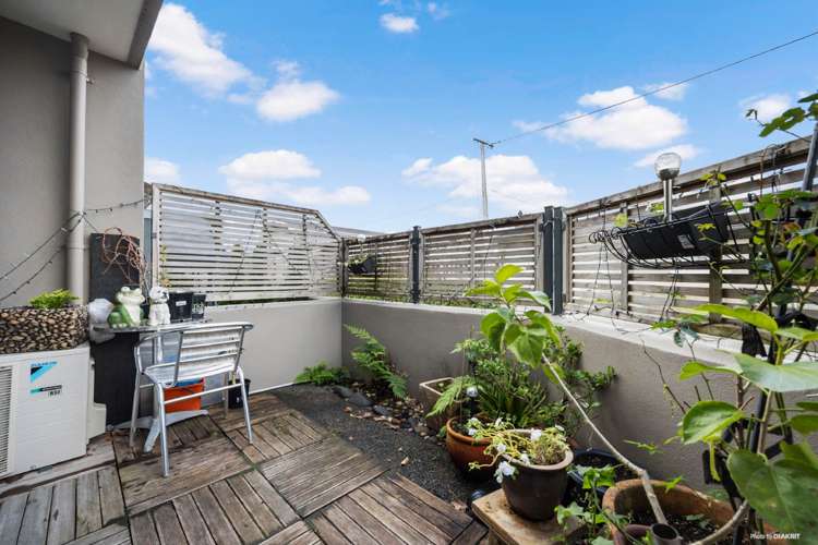 17/8 Landscape Road Papatoetoe_5